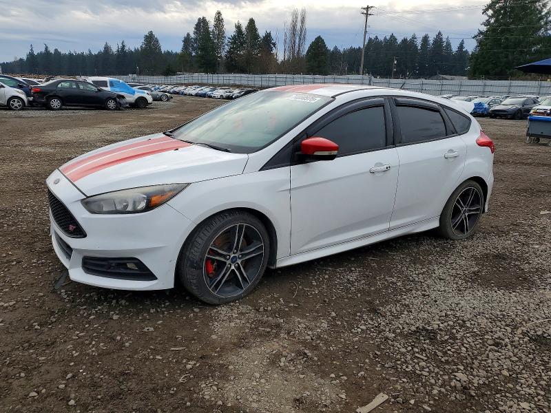 FORD FOCUS 2016 with VIN 1FADP3L98GL225662 - Photo from auction