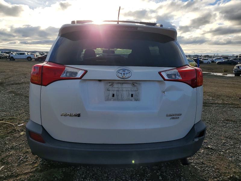 Photo 6 from auction – 2013 TOYOTA RAV4 LIMIT with VIN 2T3DFREV5DW039533
