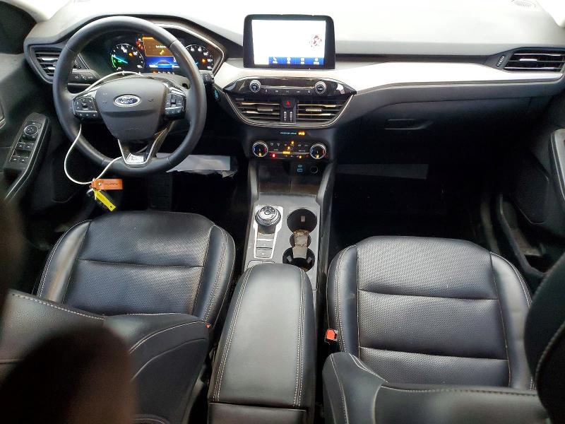 Photo 8 from auction – 2022 FORD ESCAPE with VIN 1FMCU0CZ9NUA16429