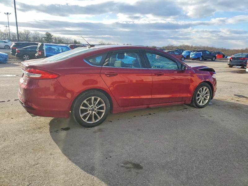 Photo 3 from auction – 2017 FORD FUSION SE with VIN 3FA6P0H78HR106723