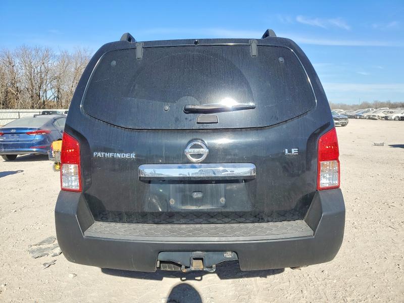Photo 6 from auction – 2011 NISSAN PATHFINDER with VIN 5N1AR1NN8BC619902
