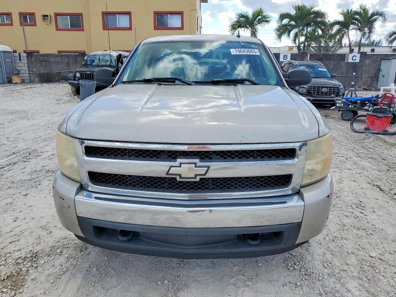 Photo 5 from auction – 2007 CHEVROLET SILVERADO with VIN 2GCEC19C571647346