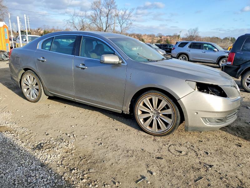 Photo 4 from auction – 2016 LINCOLN MKS with VIN 1LNHL9FT3GG602551