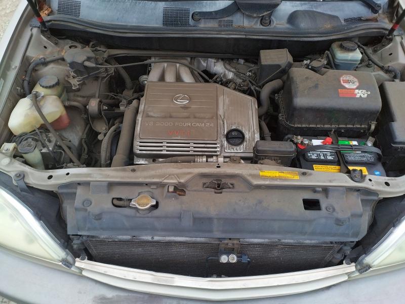 Photo 12 from auction – 2001 LEXUS RX 300 with VIN JTJGF10U810085027
