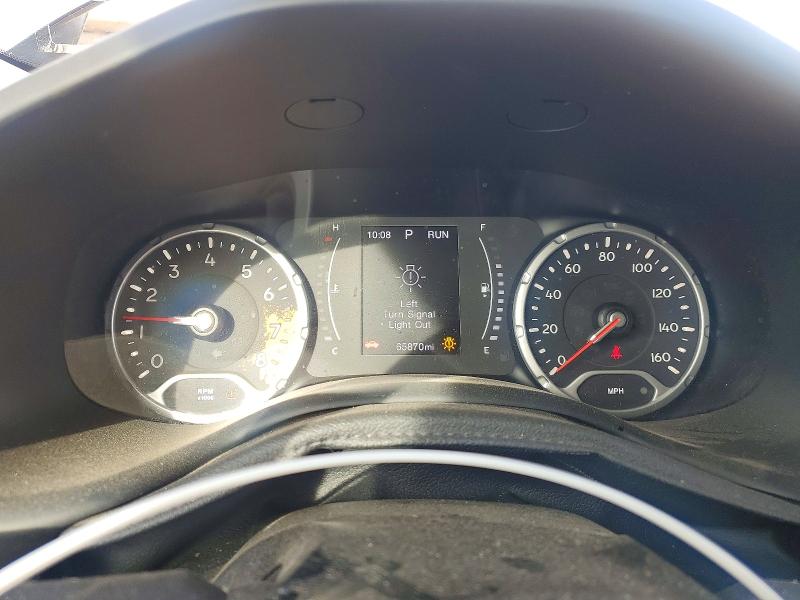 Photo 9 from auction – 2017 JEEP RENEGADE with VIN ZACCJABB1HPG39668