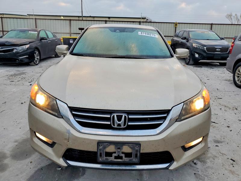 Photo 5 from auction – 2015 HONDA ACCORD EXL with VIN 1HGCR2F85FA154641
