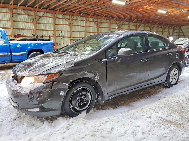HONDA CIVIC 2012 z numerem VIN 2HGFB2F42CH041662 - Zdjęcie z aukcji