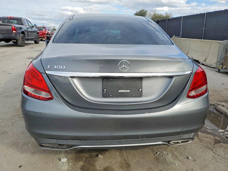 Photo 6 from auction – 2018 MERCEDES-BENZ C with VIN 55SWF4JB2JU247103