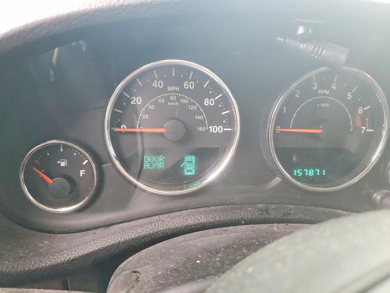 Photo 9 from auction – 2014 JEEP WRANGLER U with VIN 1C4BJWDG4EL263646