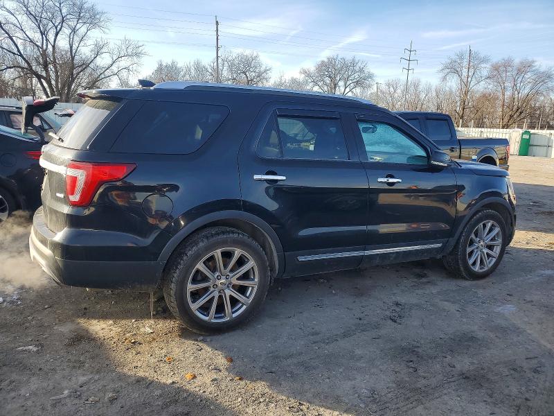 Photo 3 from auction – 2016 FORD EXPLORER L with VIN 1FM5K8F81GGA71443