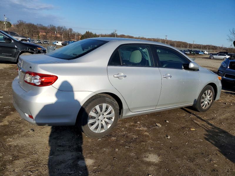 Photo 3 from auction – 2013 TOYOTA COROLLA BA with VIN 2T1BU4EE0DC064852