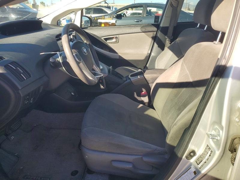 Photo 7 from auction – 2012 TOYOTA PRIUS with VIN JTDKN3DU6C5446444