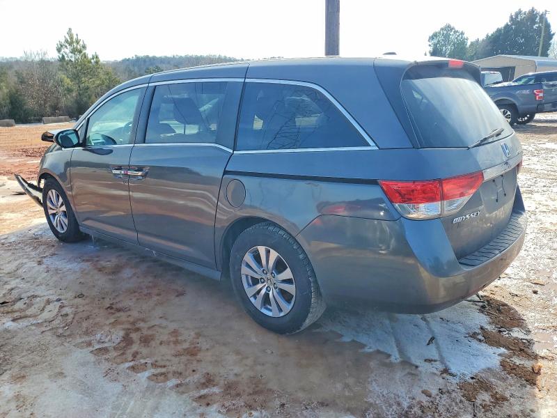 Photo 2 from auction – 2017 HONDA ODYSSEY with VIN 5FNRL5H35HB009090