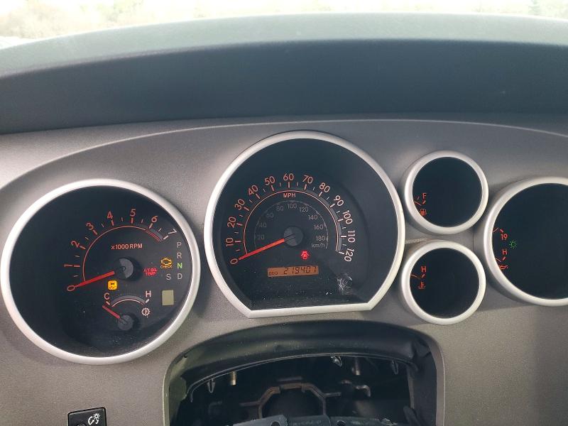 Photo 9 from auction – 2012 TOYOTA TUNDRA with VIN 5TFUW5F18CX217529