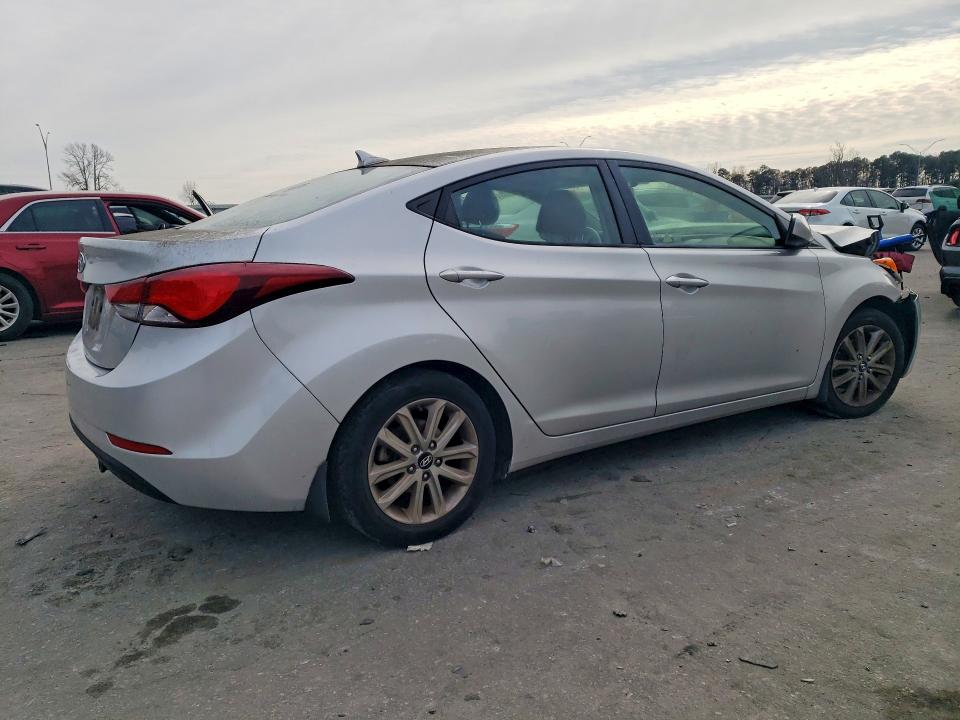 Photo 3 from auction – 2014 HYUNDAI ELANTRA with VIN KMHDH4AE4EU098943