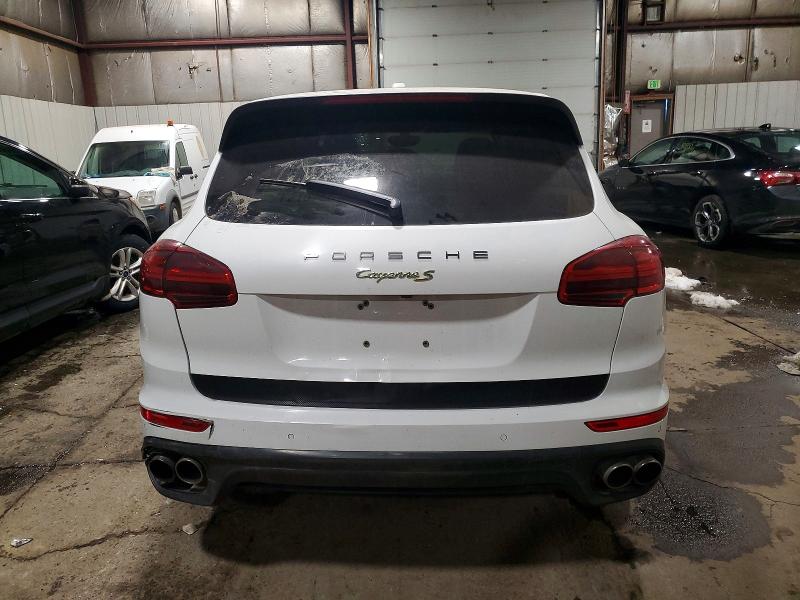 Photo 6 from auction – 2016 PORSCHE CAYENNE with VIN WP1AE2A22GLA58345