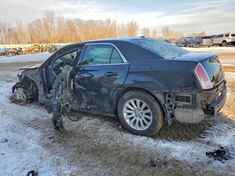 Photo 2 from auction – 2013 CHRYSLER 300 with VIN 2C3CCAAG1DH613241