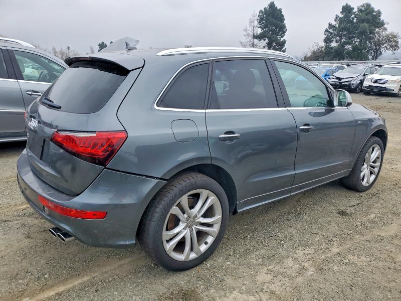 Photo 3 from auction – 2015 AUDI SQ5 PREMIU with VIN WA1CGAFP6FA045377
