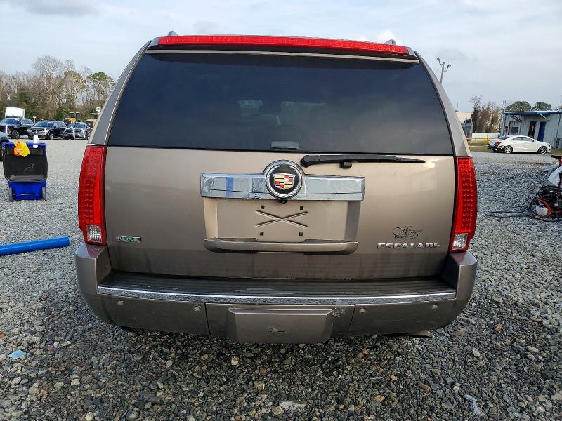Photo 6 from auction – 2012 CADILLAC ESCALADE L with VIN 1GYS4BEF0CR122387