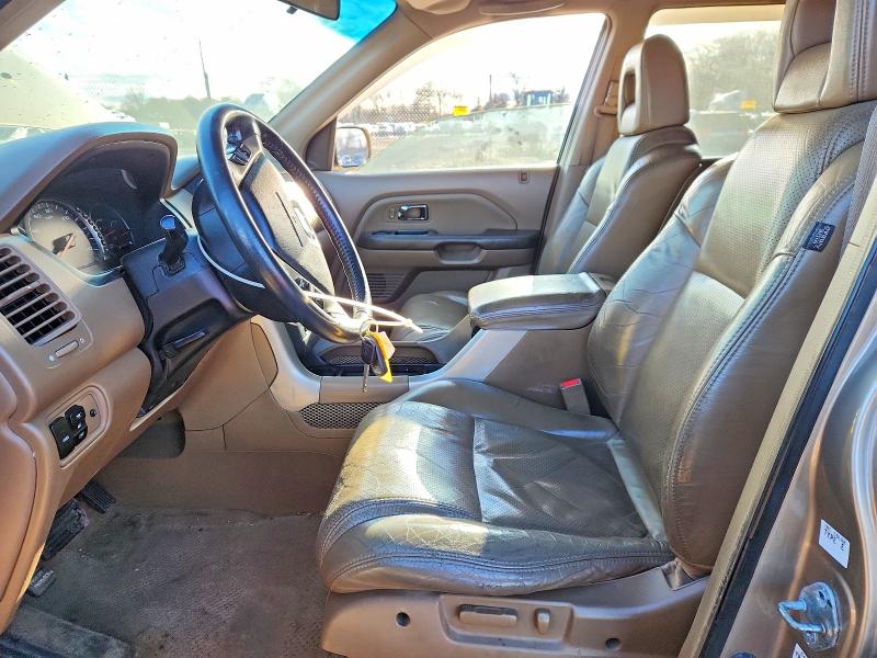 Photo 7 from auction – 2004 HONDA PILOT EXL with VIN 2HKYF18674H554337