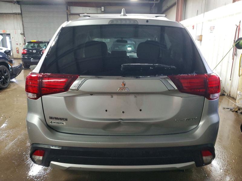 Photo 6 from auction – 2018 MITSUBISHI OUTLANDER with VIN JA4AD2A39JZ015908
