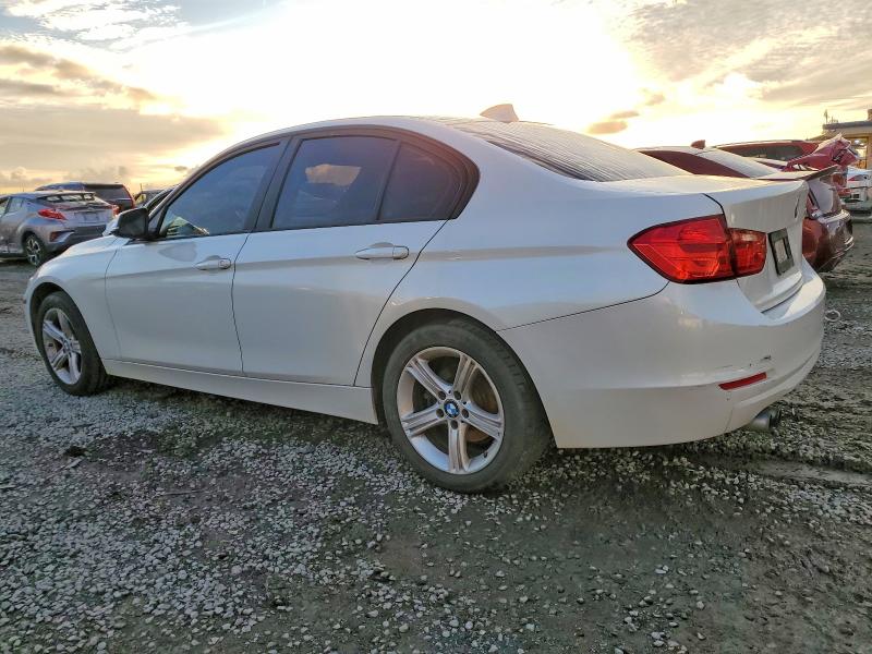 Photo 2 from auction – 2012 BMW 328 I with VIN WBA3A5C50CF343565