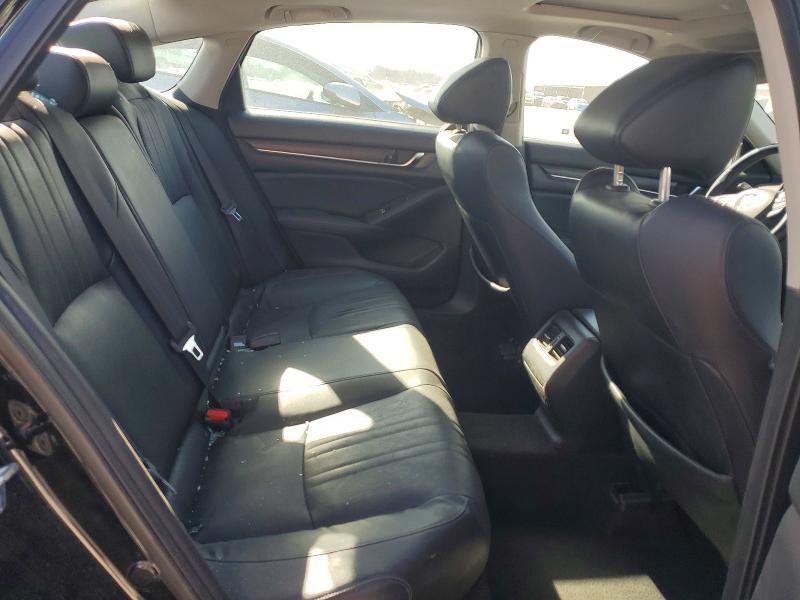 Photo 10 from auction – 2018 HONDA ACCORD with VIN 1HGCV1F93JA043657