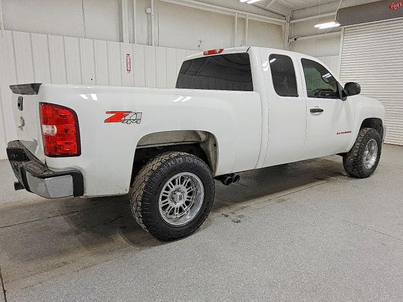 Photo 3 from auction – 2012 CHEVROLET SILVERADO with VIN 1GCRKSE70CZ115538