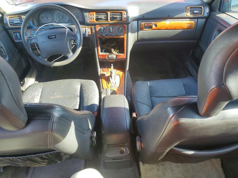 Photo 8 from auction – 1998 VOLVO S70 GLT with VIN YV1LS5643W1435526