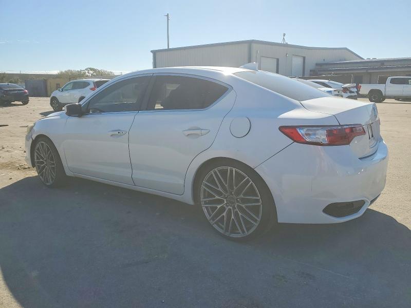 Photo 2 from auction – 2017 ACURA ILX PREMIU with VIN 19UDE2F75HA013837