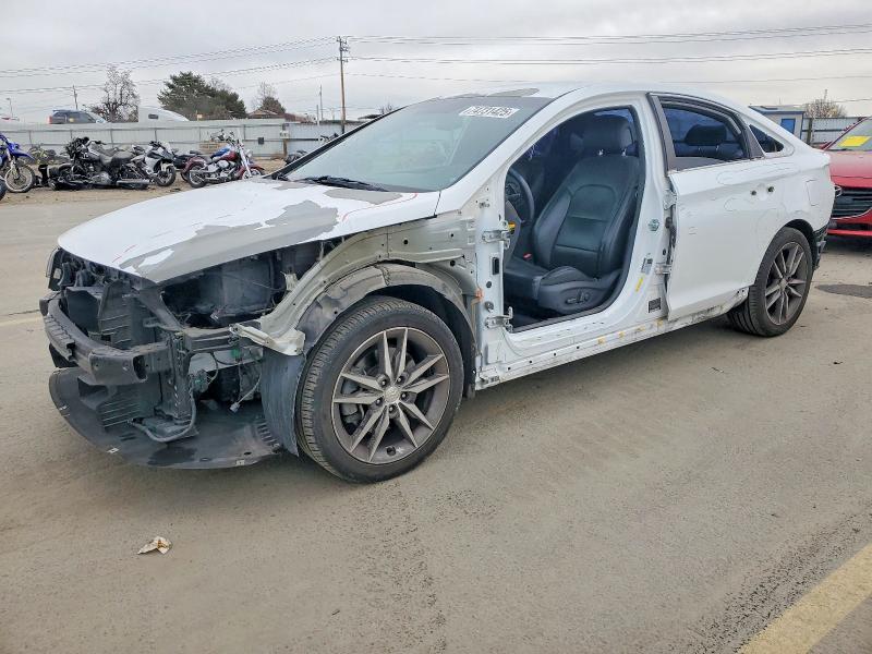 HYUNDAI SONATA 2015 with VIN 5NPE34AB0FH163585 - Photo from auction