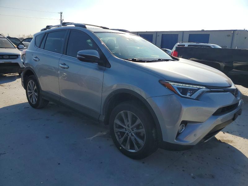 Photo 4 from auction – 2017 TOYOTA RAV4 with VIN 2T3YFREV5HW358504