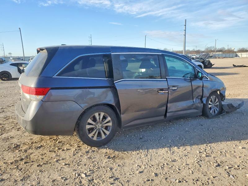 Photo 3 from auction – 2016 HONDA ODYSSEY SE with VIN 5FNRL5H30GB142743