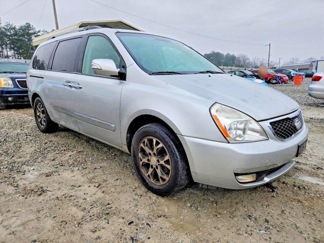 Photo 4 from auction – 2014 KIA SEDONA EX with VIN KNDMH4C75E6551359