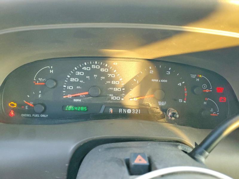 Photo 9 from auction – 2005 FORD EXCURSION with VIN 1FMSU43P85ED48535