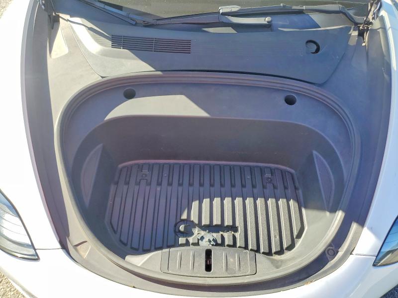 Photo 11 from auction – 2022 TESLA MODEL 3 with VIN 5YJ3E1EAXNF154679