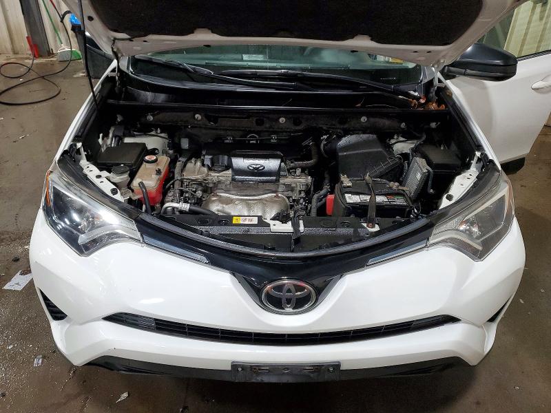 Photo 12 from auction – 2017 TOYOTA RAV4 LE with VIN JTMBFREV6HJ135960