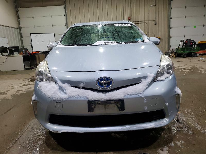 Photo 5 from auction – 2014 TOYOTA PRIUS V with VIN JTDZN3EU6EJ005906