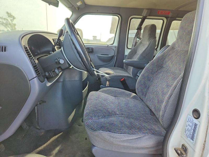 Photo 7 from auction – 2000 DODGE RAM WAGON with VIN 2B5WB35ZXYK179275