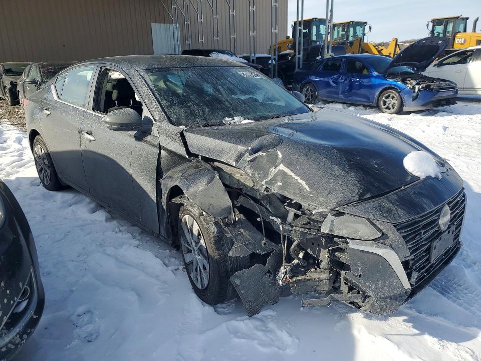 Photo 4 from auction – 2023 NISSAN ALTIMA S with VIN 1N4BL4BV4PN395027