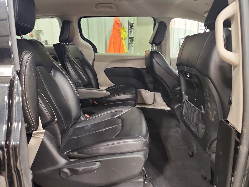 Photo 11 from auction – 2023 CHRYSLER PACIFICA with VIN 2C4RC1L76PR554544