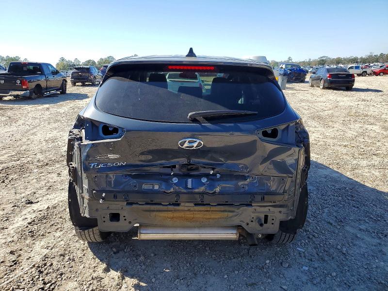 Photo 6 from auction – 2019 HYUNDAI TUCSON SE with VIN KM8J23A40KU970231