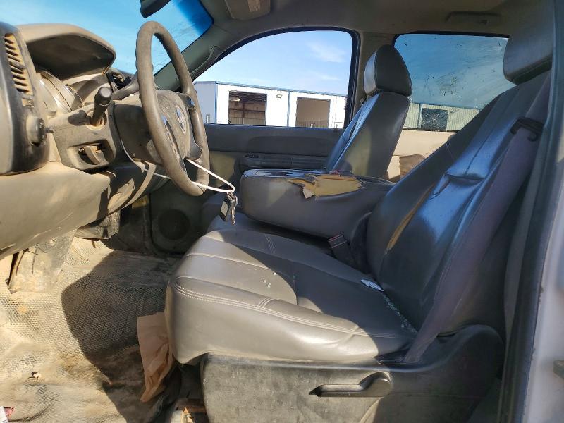 Photo 7 from auction – 2007 GMC SIERRA C25 with VIN 1GTHC23K07F545142