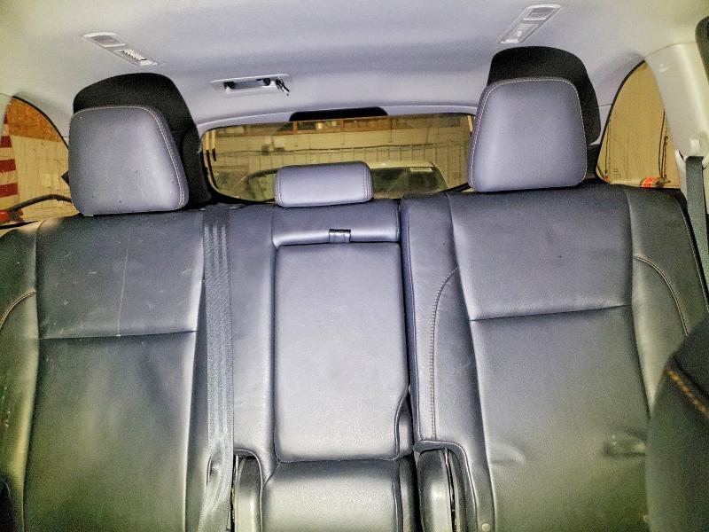 Photo 10 from auction – 2015 TOYOTA HIGHLANDER with VIN 5TDJKRFH7FS162231