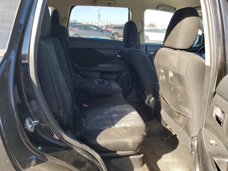 صورة رقم 11 من المزاد - 2016 MITSUBISHI OUTLANDER مع VIN JA4AD3A37GZ027246