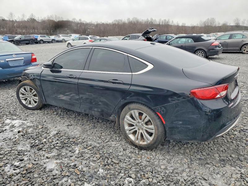 Photo 2 from auction – 2015 CHRYSLER 200 with VIN 1C3CCCAB8FN526642