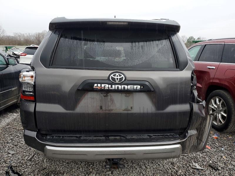 Photo 6 from auction – 2016 TOYOTA 4RUNNER SR with VIN JTEBU5JRXG5402169