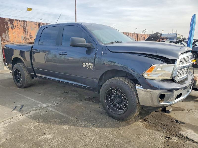 Foto 4 de la subasta – 2021 RAM 1500 CLASS con VIN 1C6RR7LG8MS536078