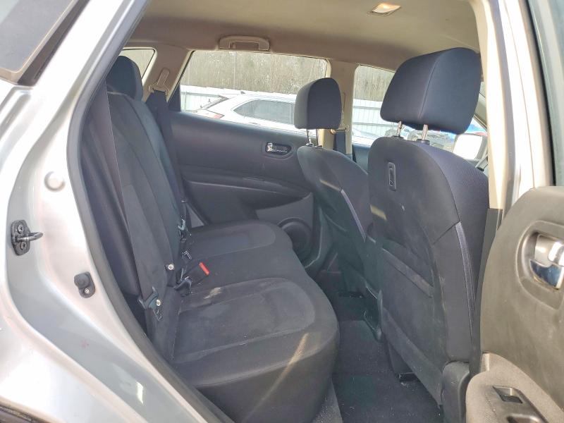 Photo 11 from auction – 2015 NISSAN ROGUE SELECT with VIN JN8AS5MV3FW257018