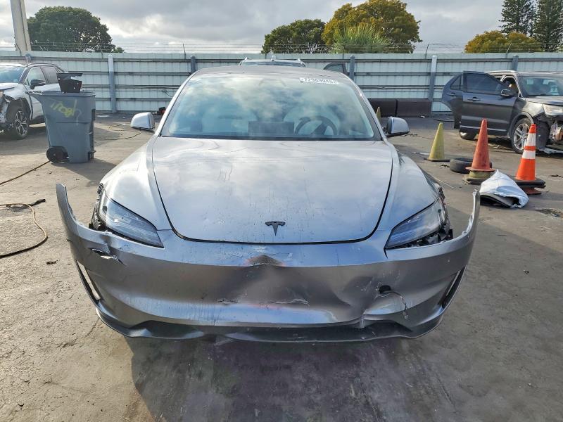 Photo 5 from auction – 2024 TESLA MODEL 3 with VIN 5YJ3E1ET1RF898923